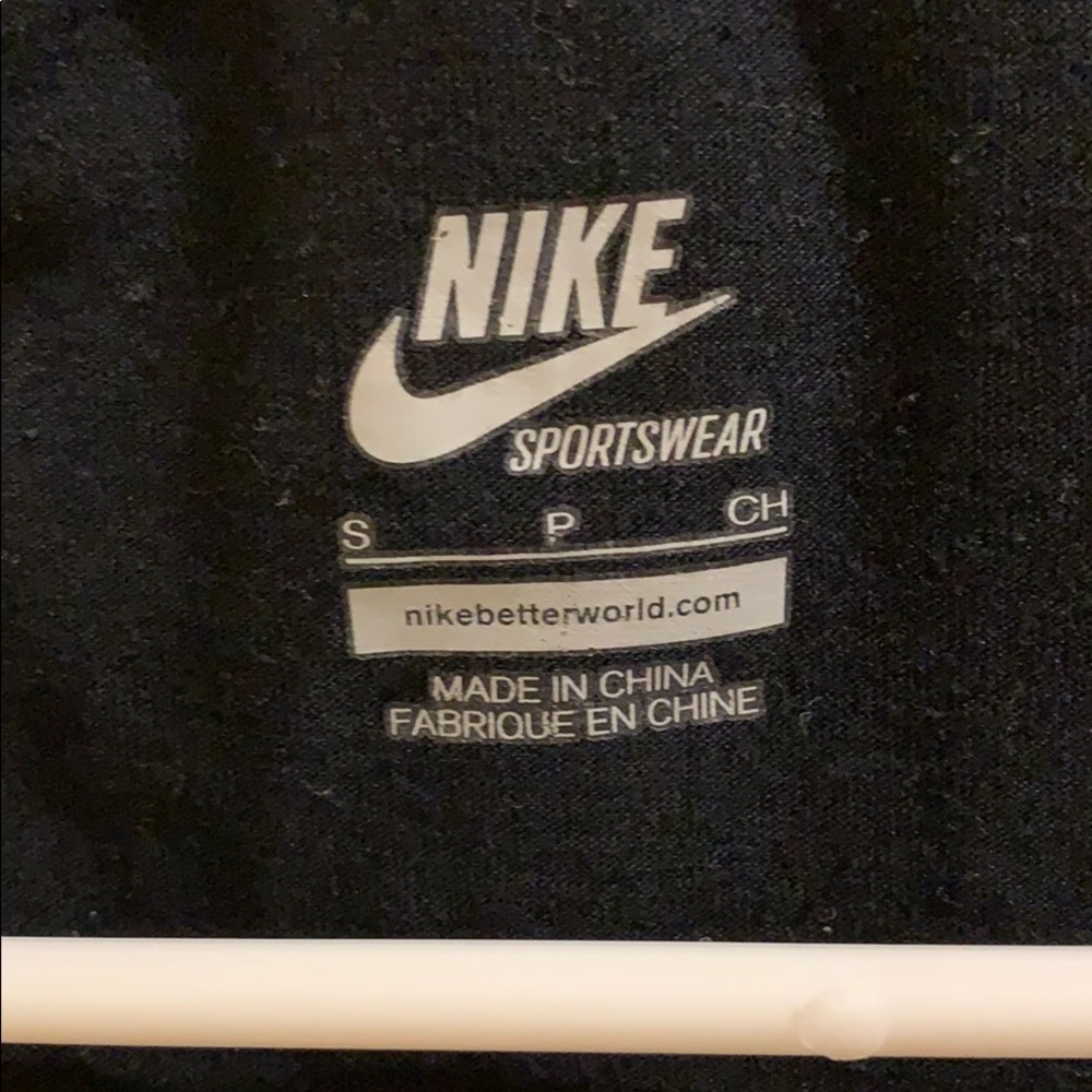 Nike Tank - Picture 3 of 5